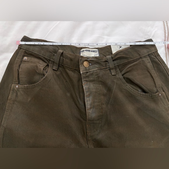 We The Free: FREE PEOPLE We The Free - Good Luck
Coated Jeans - Picture 10 of 12